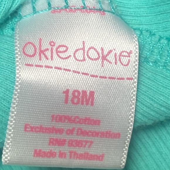 Girls Bundle Jeans, 2 Blouses Jumpsuit Long Sleeve Thermal Top All 12-18 Months - Picture 12 of 14